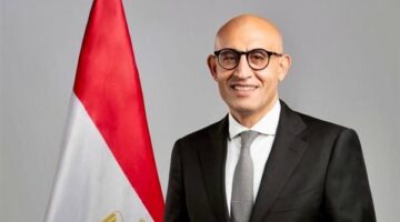 وزير التعليم يقرر تعطيل الدراسة غدًا لسوء الأحوال الجوية