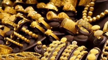 الجرام يخسر 63 جنيها.. سعر الذهب اليوم في مصر يواصل الانخفاض