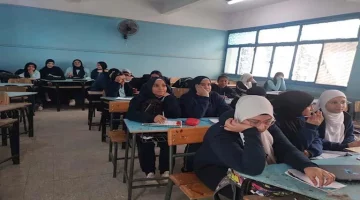 التعليم توضح حقيقة تداخل امتحانات الطلاب وتجيب على استفسارات أولياء الأمور