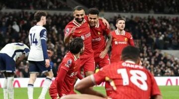 يوم حسم الدوري الإنجليزي.. ليفربول يواجه توتنهام للتتويج بلقب البريميرليج رسميا.. محمد صلاح يسعى لمواصلة الأرقام القياسية ومنح الريدز النجمة الـ20..والفرعون يبحث عن العودة للتهديف ويقترب من الحذاء الذهبى الرابع