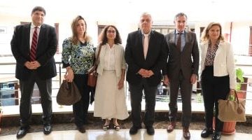 وزير التعليم العالي يناقش أوجه التعاون مع الوكالة الجامعية للفرانكفونية