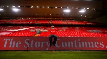 محمد صلاح يحطم 12 رقماً قياسياً مذهلاً قبل تجديد عقده مع ليفربول