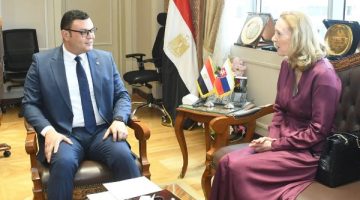 إنشاء المدن الذكية: وزير الإسكان يستقبل سفيرة سلوفاكيا لتعزيز التعاون