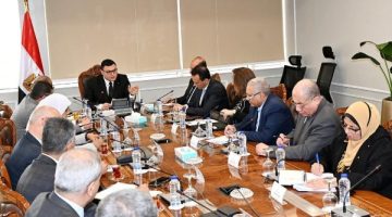 زيادة الاعتماد على المنتج المحلي في مشروعات الإسكان بتوجيهات الوزير