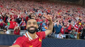 ناقد رياضي يكشف عن بطولات وألقاب محمد صلاح في الدوري الإنجليزي