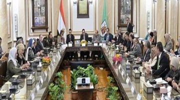 موعد التقديم بجامعة القاهرة الأهلية.. 14 كلية متنوعة