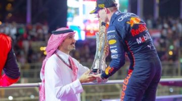 سباق الفورمولا 1 على أرض المملكة: تحدي الأبطال يجذب الأنظار