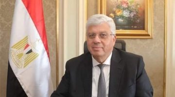 تطوير التعليم العالي: استراتيجيات شاملة تعتمد على 10 محاور أساسية