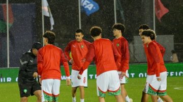موهبة المنتخب المغربي تُحقق حلم أبيه بعد البتر