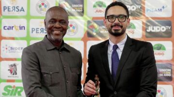 رئيس الاتحاد الإيفواري للجودو يكرم محمد مطيع بعد تتويج مصر ببطولة إفريقيا – الجريدة