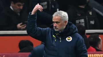 مورينيو على رادار أحد الأندية الصاعدة إلى الدوري الإنكليزي