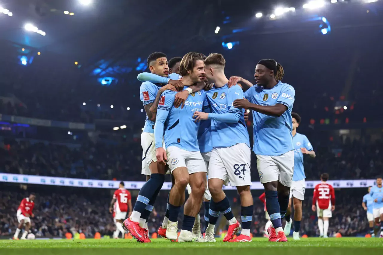 هل ينجو مانشستر سيتي من فخ اليورباليج هذا الموسم؟