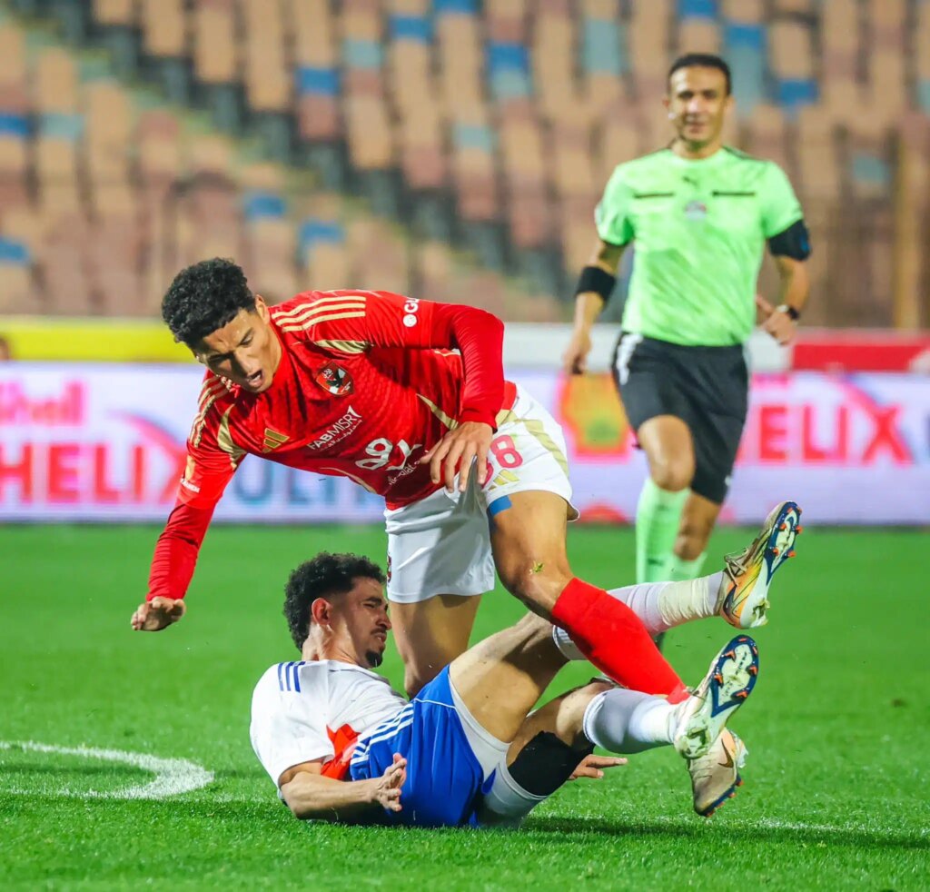 الأهلي وطلائع الجيش 1