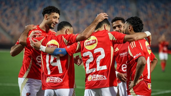 قناة مصرية تعرض مباراة الأهلي والهلال مجانًا