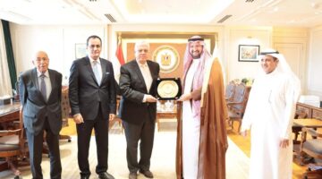 وزير التعليم العالي يبحث مع الأمير عبد العزيز بن طلال التعاون الأكاديمي مع الجامعة العربية المفتوحة