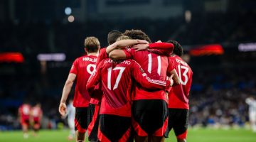مانشستر يونايتد يتعادل مع ليون في مباراة مثيرة بالدوري الأوروبي