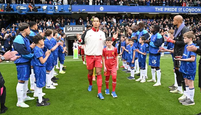 177 164924 guard honor liverpool curse
