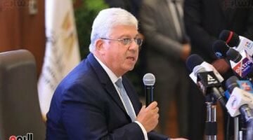 وزير التعليم العالى: التركيز على التعليم الموجه وتعزيز قيم “التعلم مدى الحياة”