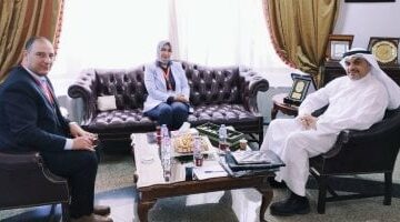 وفد جامعة دمنهور يزور المكتب الثقافي الكويتي بالقاهرة لتعزيز التعاون العلمى