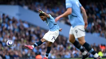 مرموش ينافس على جائزة أفضل هدف في مانشستر سيتي