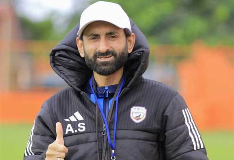 أحمد سمير يتصدر قائمة المرشحين لمنصب المدرب العام في الزمالك