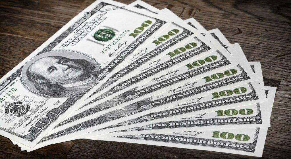 أسعار الدولار مقابل الجنيه اليوم يسجل 5074 جنيه