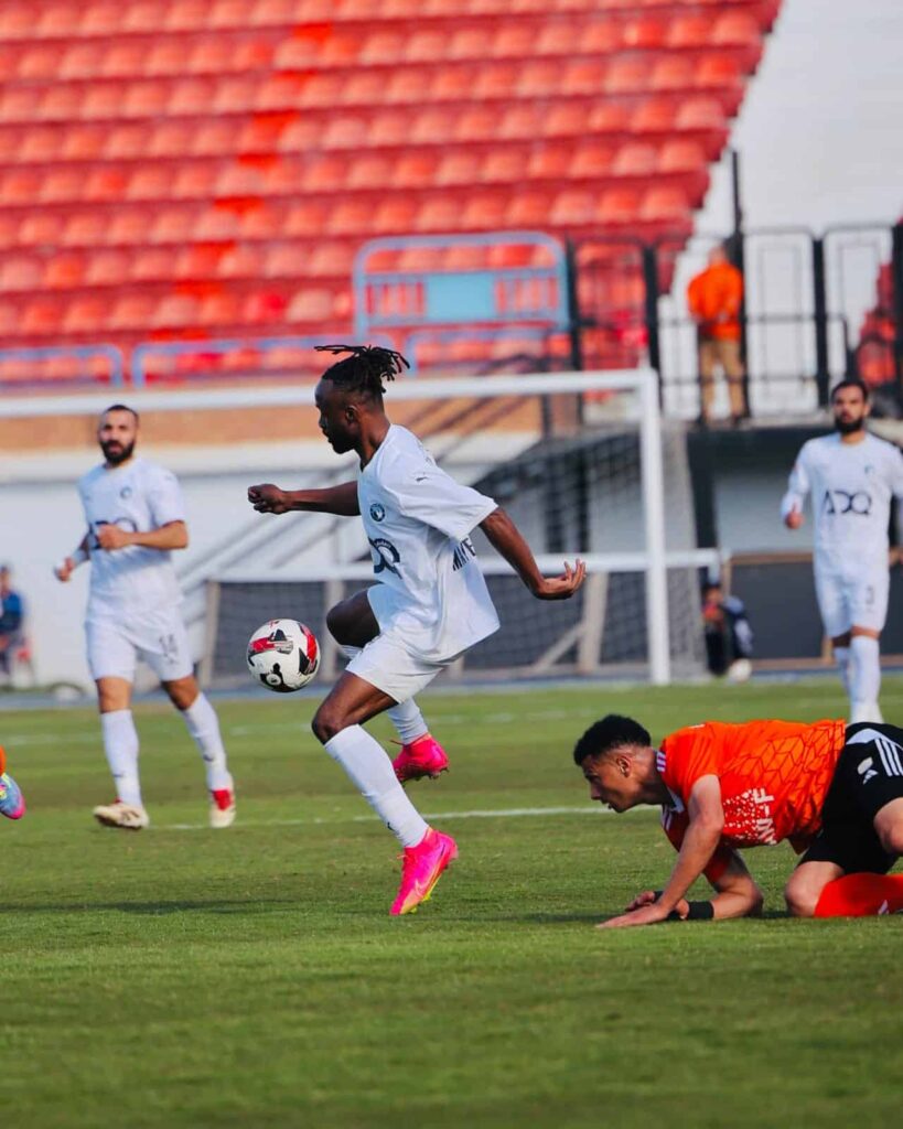 بيراميدز ضد فاركو 56