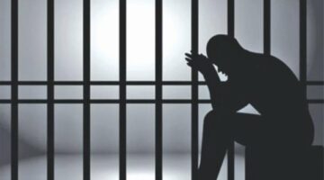 تجديد حبس مدير مديرية التعليم بالبحر الأحمر لاتهامه بطلب رشوة| بث مباشر