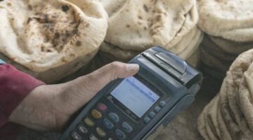 حكومة الانقلاب تدرس رفع أسعار الخبز المدعم وأصحاب المخابز يطالبون بزيادة فارق تكلفة إنتاج الخبز 