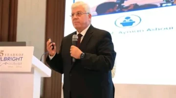 إعفاء 1500 طالب من أوائل الثانوية العامة من الرسوم الدراسية