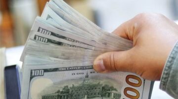 سعر الدولار الآن في البنوك والسوق.. ومفاجأة بشأن استمرار التراجع