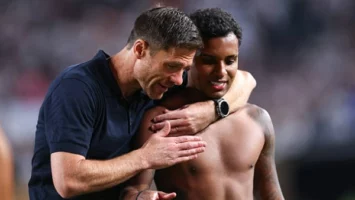 النصر السعودي يطارد رودريجو بشيك مفتوح.. واللاعب يحدد أولويته