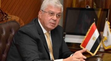 وزير التعليم العالي يصدر قرارًا بتكليف رؤساء الجامعات الحكومية بإدارة الجامعات الأهلية الجديدة مؤقتًا