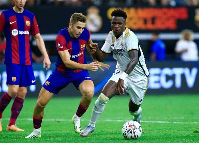 ريال مدريد وبرشلونة