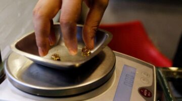 «زيادة قوية» عيار 21 في سوريا اليوم هل يستمر ارتفاع سعر الذهب بهذا المعدل