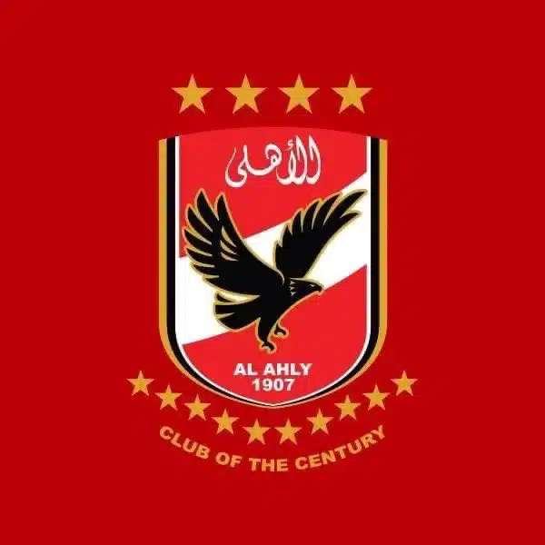 شعار الأهلي بالنجوم