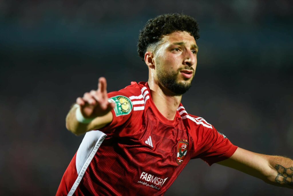 وسام أبو علي الأهلي 1
