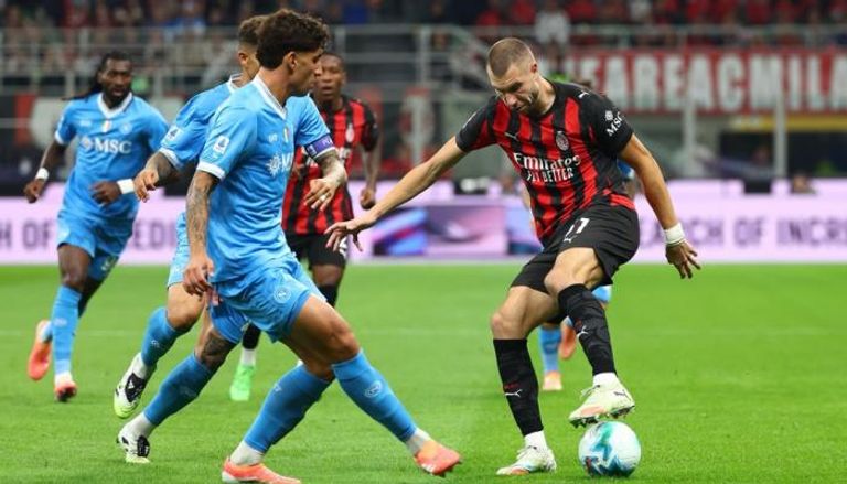 بث مباشر مشاهدة مباراة Napoli vs Milan نابولي ضد ميلان.. هدف مبكر يهز السوبر الإيطالي.. نابولي يتقدم على ميلان في نصف النهائي 2025 بعد قمة نارية وإثارة مستمرة دقيقة بدقيقة على ملعب الأول بارك