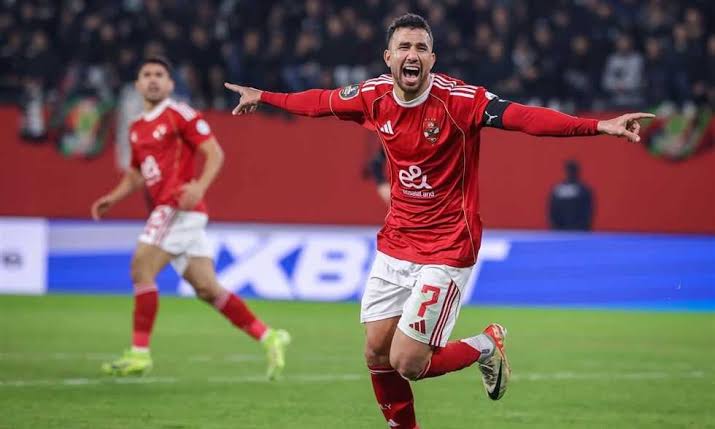 فيفا يعاقب شبيبة القبائل الجزائري منافس الأهلي المصري في دوري الأبطال ويتجاهل الجيش الملكي المغربي