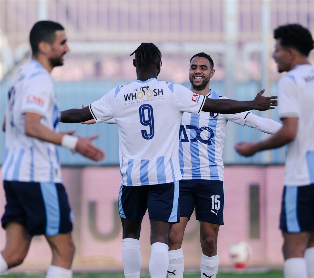 بث مباشر الشوط الثاني بيراميدز يحاول العودة بعد تخلفه 2-0 أمام فلامينجو البرازيلي.. متابعة حية للشوط الثاني من نصف نهائي كأس الإنتركونتيننتال 2025 بجودة 4K