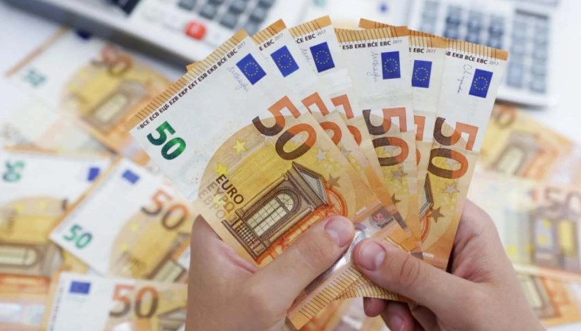 «بكام النهاردة» سعر اليورو اليوم مقابل الجنيه في جميع البنوك المصرية الخميس 4 ديسمبر 2025 آخر تحديث