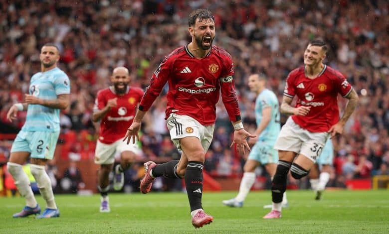 يلا شوت بث مباشر Manchester United vs Leeds United.. مانشستر يونايتد يفرض سيطرته وليدز يهدد تعادل سلبي بعد 30 دقيقة في قمة إيلاند رود