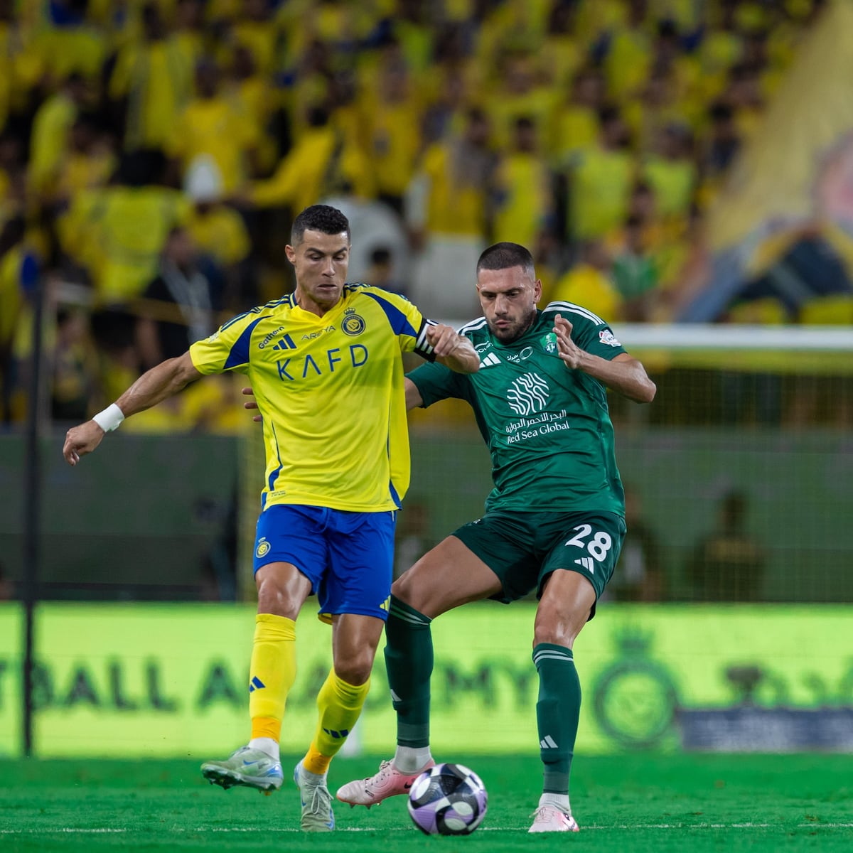 الماتش مولع بث مباشر al-ahli saudi vs al-nassr النصر يعود بقوة قبل نهاية الشوط الأول.. هدف مذهل يضع المباراة 2-2 أمام الأهلي في كلاسيكو دوري روشن 2026