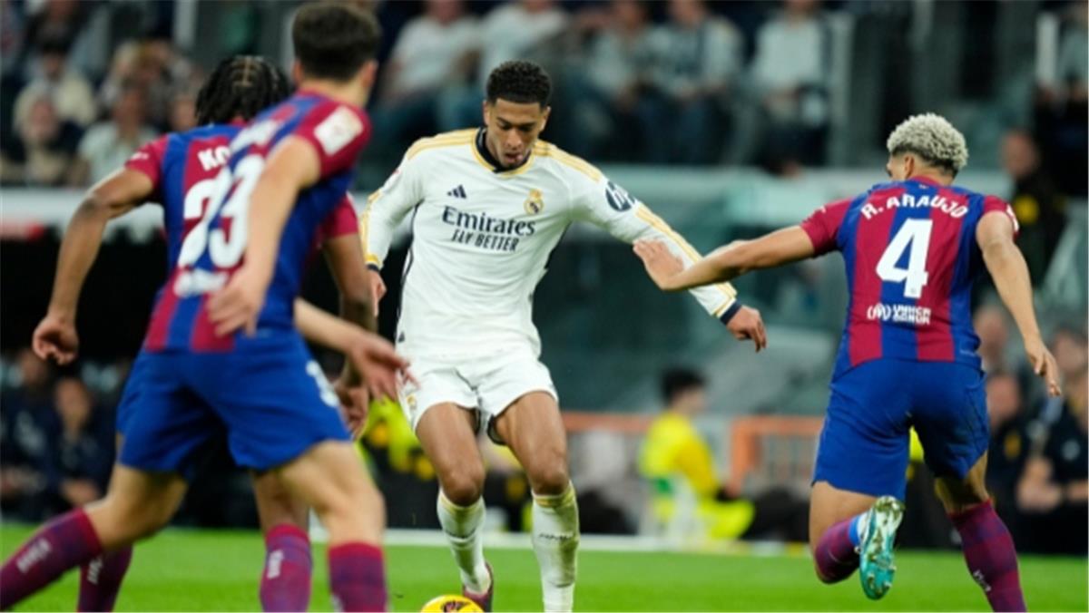 بالترددات | 9 قنوات مجانية تنقل مباراة برشلونة وريال مدريد اليوم بث مباشر في نهائي كأس السوبر الإسباني 2026 (دليل المشاهدة الكامل)