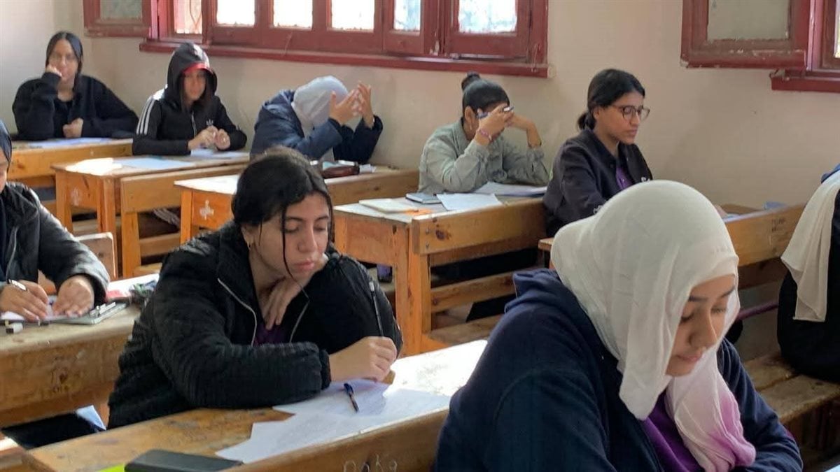 تحذير رسمي من التعليم.. رابط وخطوات تسجيل استمارة امتحانات الدبلومات الفنية 2026 بالكامل قبل غلق باب التسجيل | الموعد النهائي والشروط المطلوبة