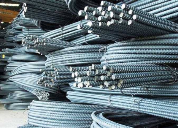 قفزة جديدة في سوق مواد البناء.. سعر طن حديد عز اليوم الإثنين 16 مارس 2026 يقترب من 39 ألف جنيه – مفاجأة في أسعار الحديد بمصر خلال 30 يومًا