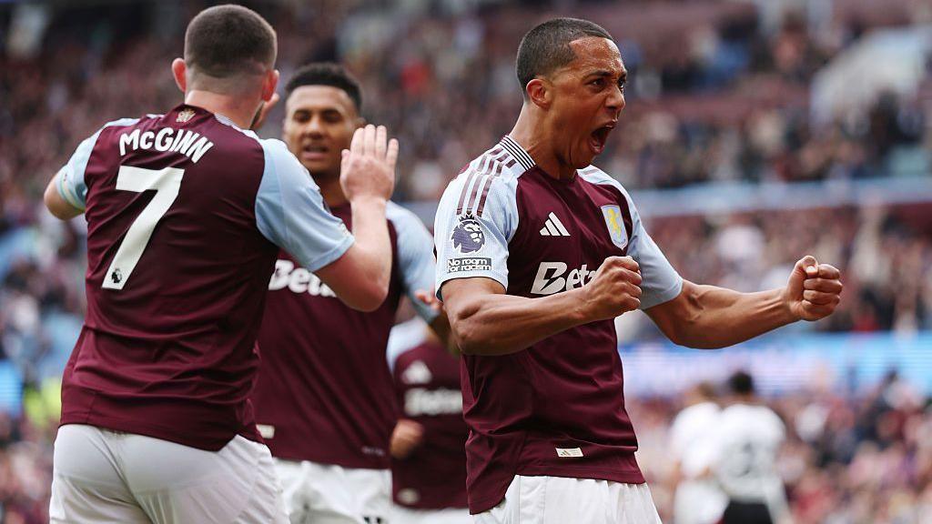 موعد مباراة فولهام ضد أستون فيلا اليوم في الدوري الإنجليزي 2026 والقنوات الناقلة وترتيب الفريقين والتشكيل المتوقع