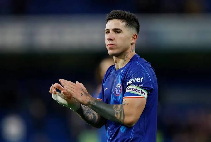 عودة إنزو فرنانديز تقود تشكيل تشيلسي ضد مانشستر يونايتد اليوم في الدوري الإنجليزي 2025/2026.. التشكيل الرسمي وموعد المباراة وقمة نارية في صراع المربع الذهبي