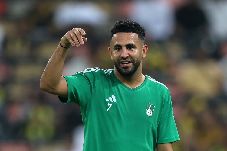فيديو في الوقت القاتل هدف الجزائري رياض محرز للأهلي السعودي في مباراة الاهلي والدحيل مباشر الآن في دوري أبطال آسيا 2026