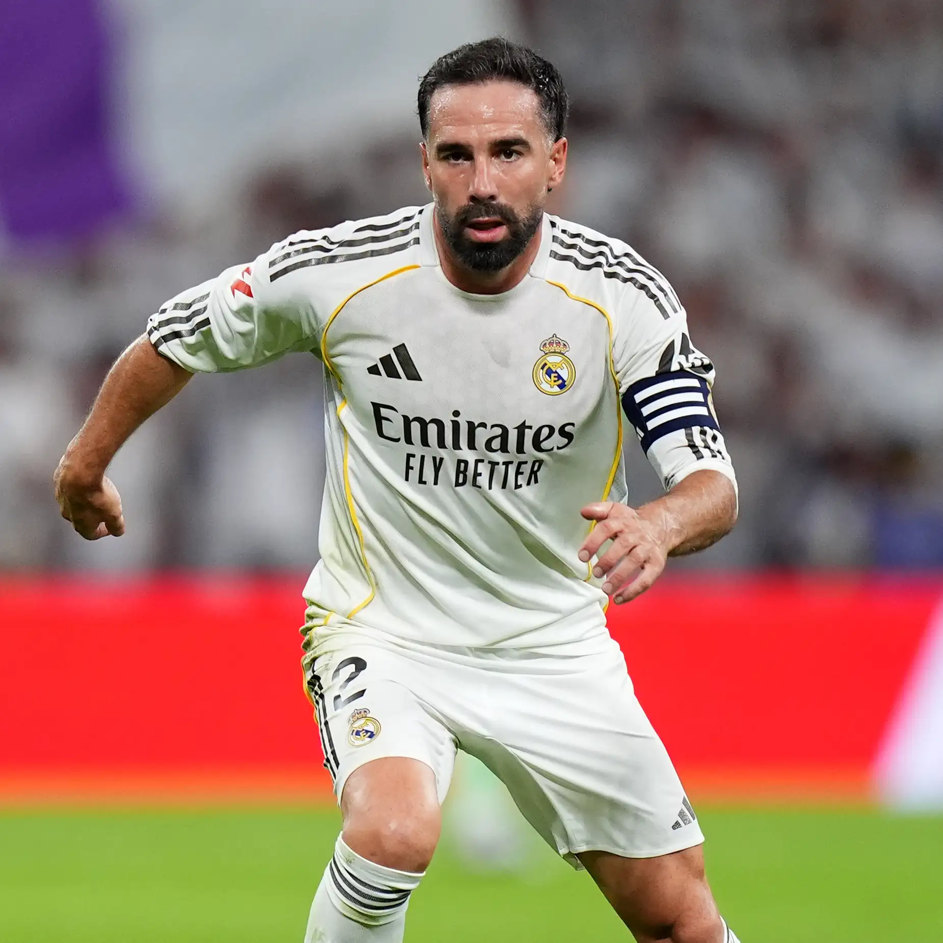 بعد موسم مليء بالإصابات.. داني كارفاخال يودع ريال مدريد بلمسة حاسمة أمام أتلتيك بيلباو في ليلة مؤثرة بالبرنابيو